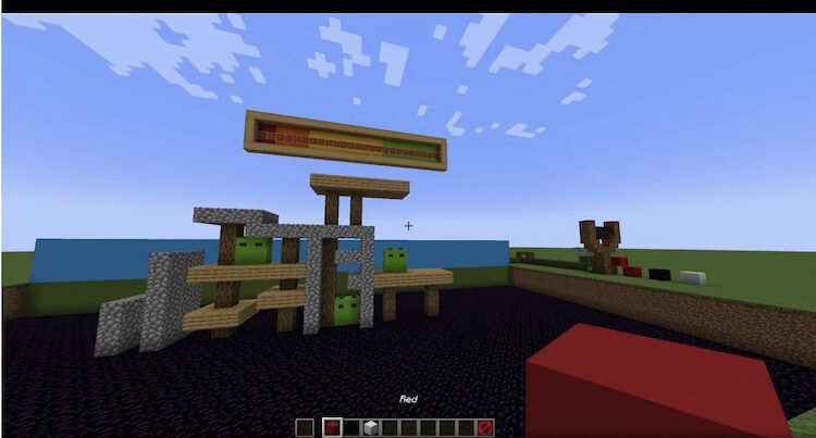 The Angry Birds game in Minecraft